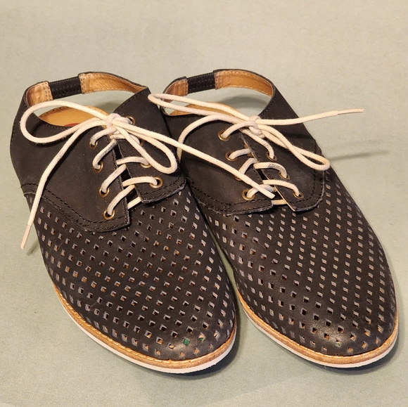 Rollie slingback oxfords - Picture 1 of 4